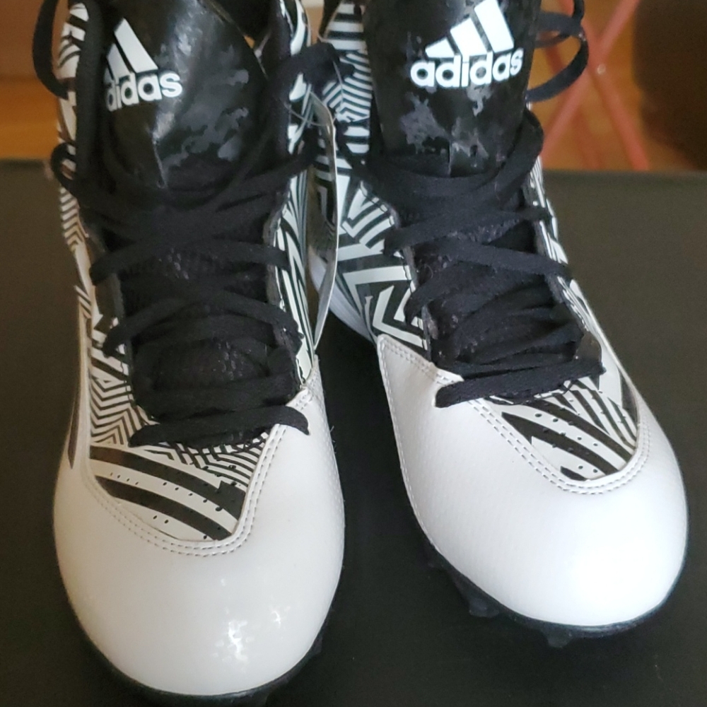 Football cleats